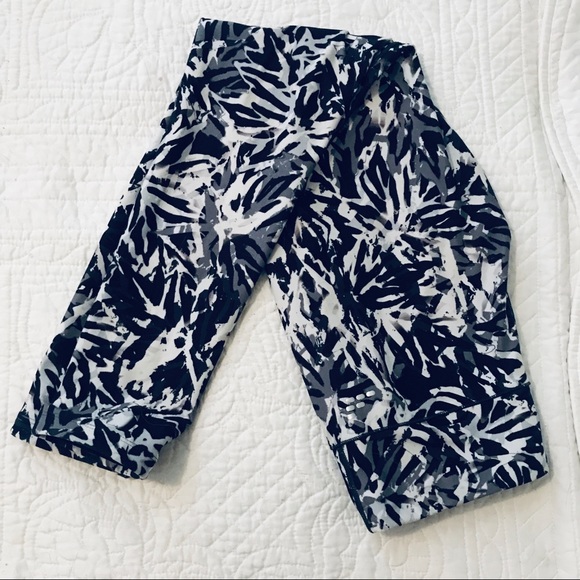 Workout Leggings - Picture 2 of 4